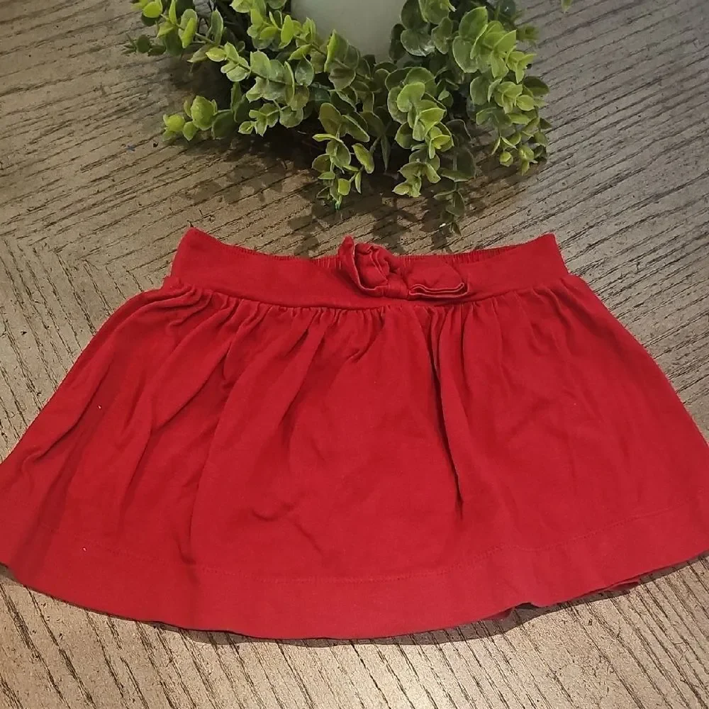 Red Skirt With Shorts Size 5 Gymboree